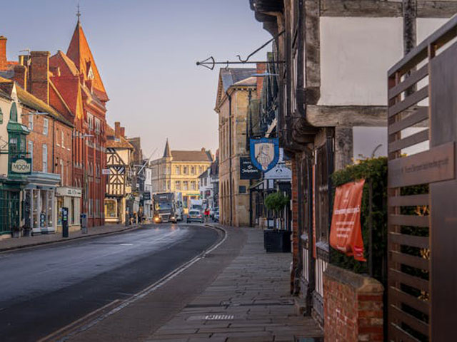 Stratford upon Avon nearby